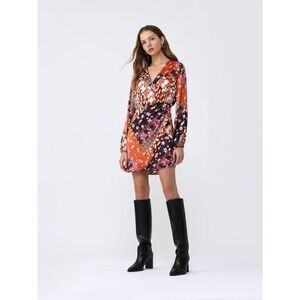 🔥5 for$25🔥Lefties long sleeve bohemian print faux wrap satin dress